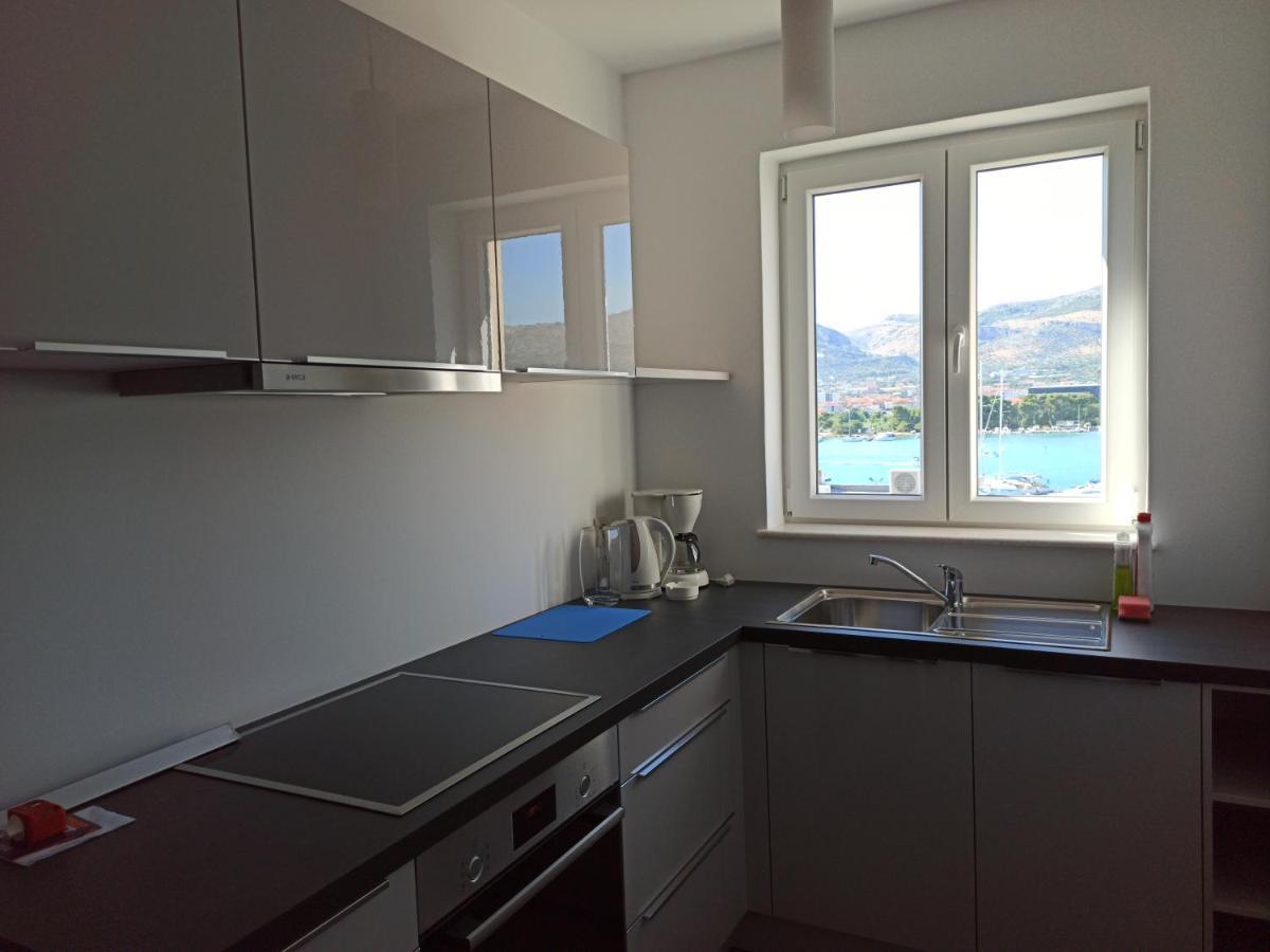 Apartments Maria Trogir Exterior foto