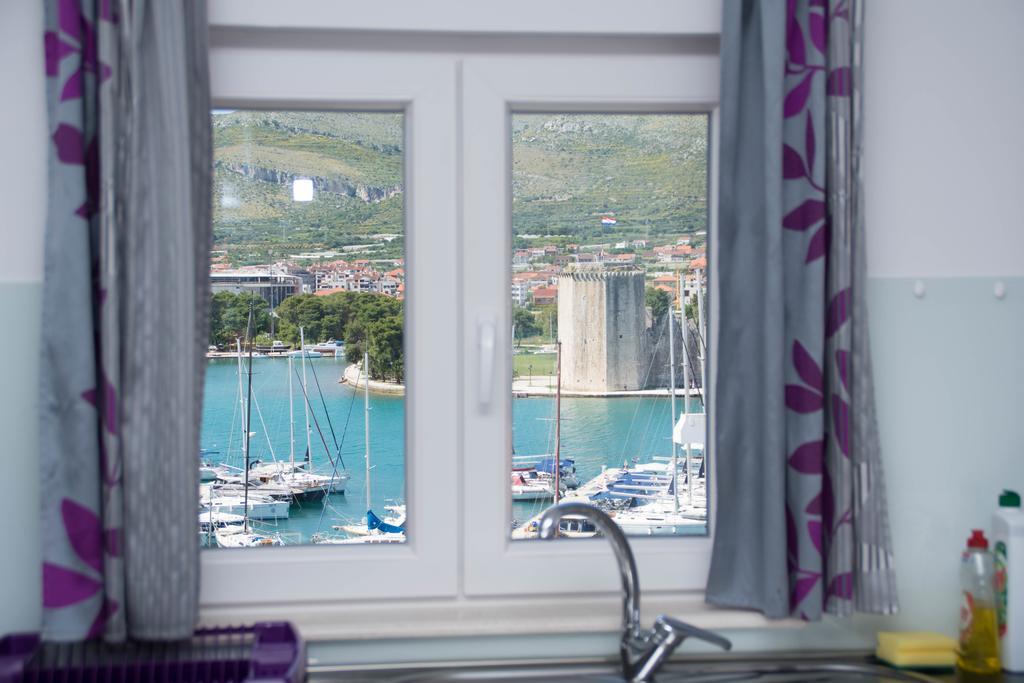 Apartments Maria Trogir Exterior foto